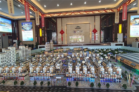 宝龙花园3室2厅1卫114/34车库3楼72万